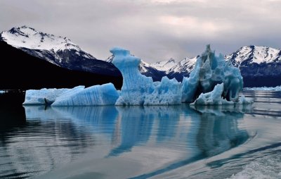 Lago Argentino. Patagonia