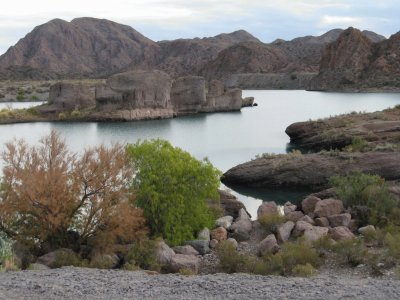 Embalse Los Reyunos. Mendoza. Argentina