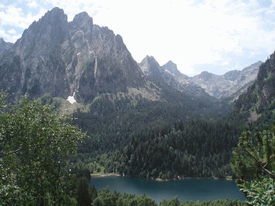 Los Encantados. Catalunya