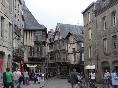 Dinan