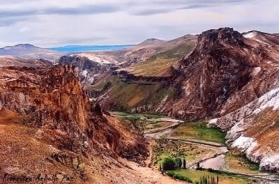 CaÃ±adÃ³n del RÃ­o Pinturas. Patagonia Argentina