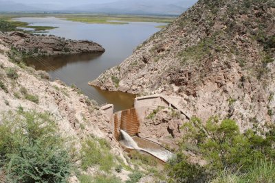 Embalse Cauquenes. San Juan. Argentina