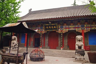 wolong temple