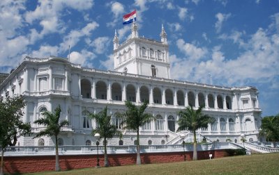 Frente del Palacio de los LÃ³pez