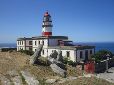 Faro Bayona