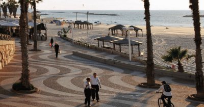 beach promenade