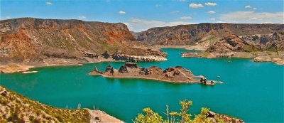 Embalse Valle Grande. Mendoza. Argentina