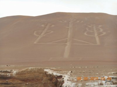 Candelabro a caminho das Ilhas Ballestas = Peru