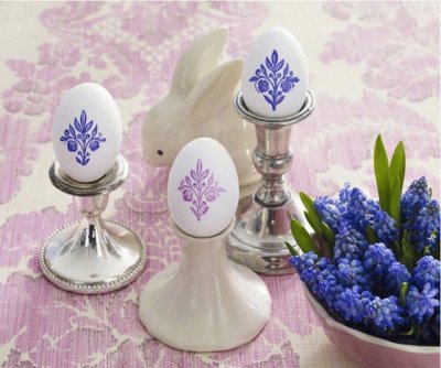 Easter Table Decor