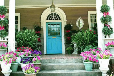 Gorgeous Flowery Entry