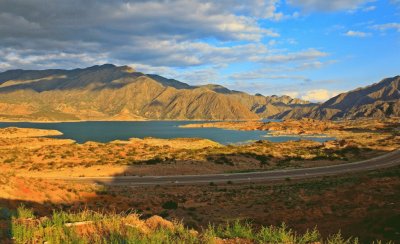 Embalse Potrerillos. Mendoza. Argentina