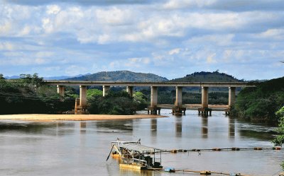 Ponte da Br 381 sobre o Rio Doce