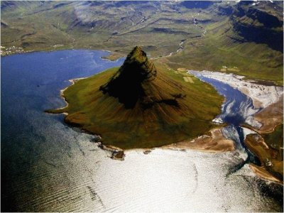 sombrero island