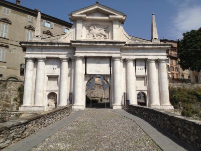 bergamo porta cittÃ  alta