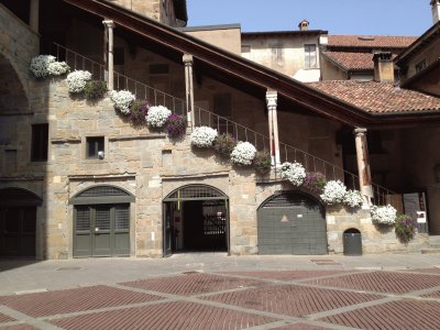 bergamo piazza vecchia