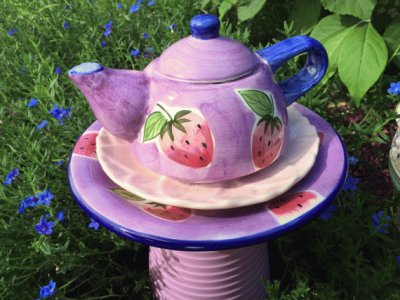 Pretty Garden Tea Pot Totem