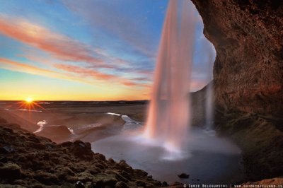 top-10-beautiful-waterfalls-of-iceland-10