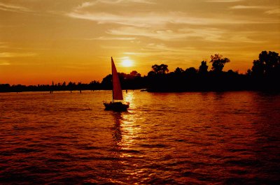 BARCA EN VENECIA