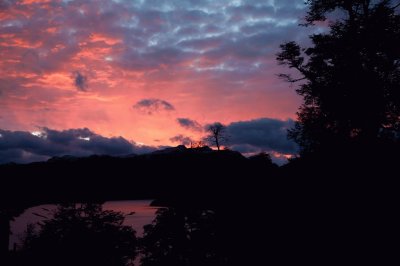 Amanecer en Villa La Angostura. NeuquÃ©n. Argentina