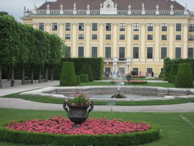 Schonbrunn Palace Garden, Vienna, Austria