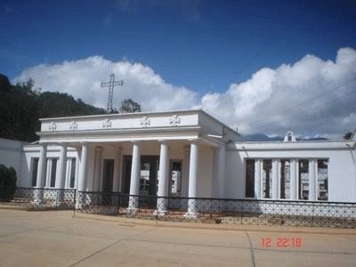 entrada al cementerio