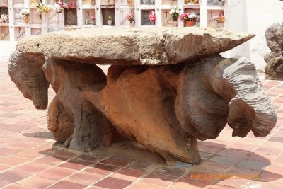 piedra emblemÃ¡tica en el cementerio