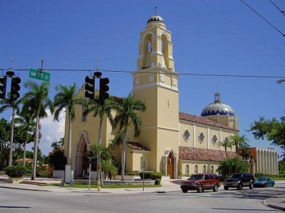 La Catedral de Santa MarÃ­a - Miami