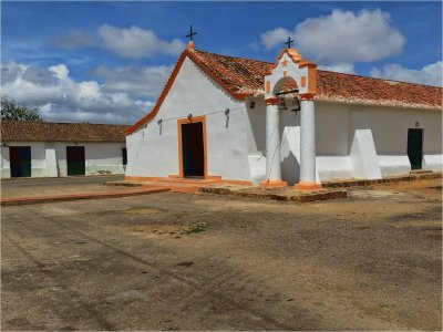 IGLESIA DE JADACAQUIVA