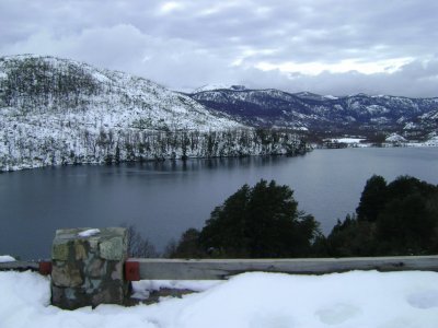 Lago MachÃ³nico. NeuquÃ©n. Argentina