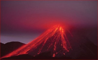 ERUPCION VOLCANICA