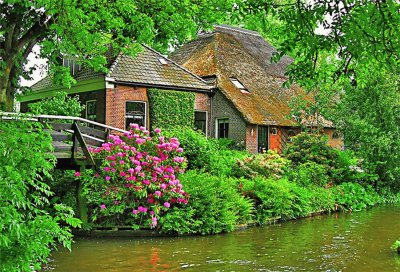 casa en el rio