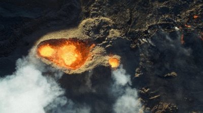 VolcÃ¡n PitÃ³n de la Fournaise, por DroneCopters