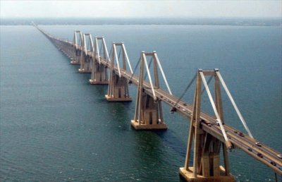 Puente sobre el Lago de Maracaibo. Zulia-Venezuela