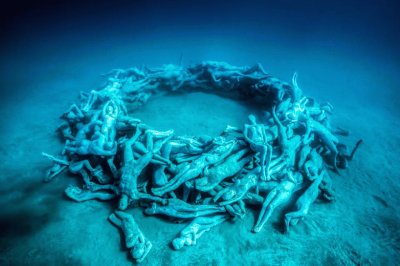 Esculturas bajo el Agua 8 por Jason Decaires Taylo