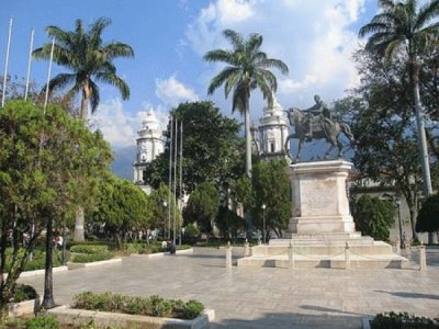 Plaza BolÃ­var. MÃ©rida - Venezuela