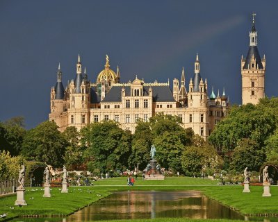 schwerin_castle_germany_