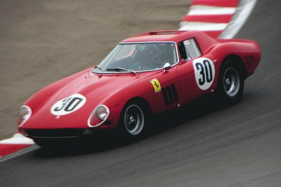 Auto 1962 Ferrari 250 GTO V12 302 HP