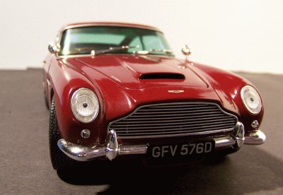 Auto 1963 Aston Martin DB5 282 HP