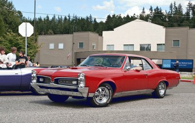 Auto 1967 Pontiac GTO 360 HP