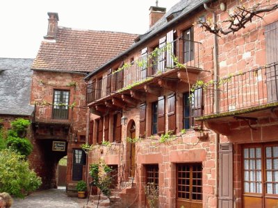 Collonges la rouge