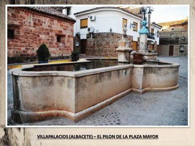 VILLAPALACIOS (ALBACETE) â€“ PILON DE LA PLAZA MAYOR