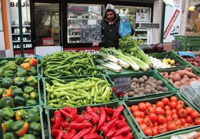 Brunnenmarkt Market