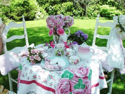 Vintage Garden Tea Setting