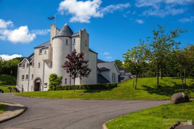 Glenskirlie Castle