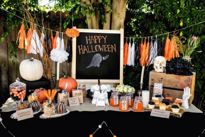 Halloween Party Table