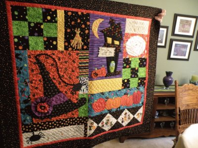 Halloween Quilt-Crafty