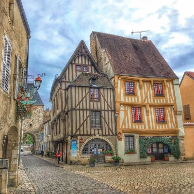 Noyers Sur Sereine