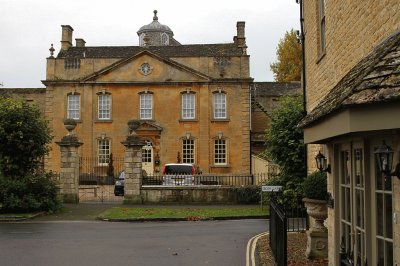 Bourton on the water