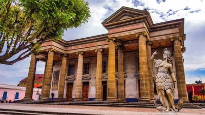 TEATRO MUNICIPAL DE QUETZALTENANGO GUATEMALA