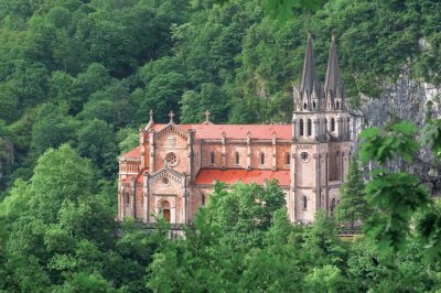 BasÃ­lica de Covadonga EspaÃ±a